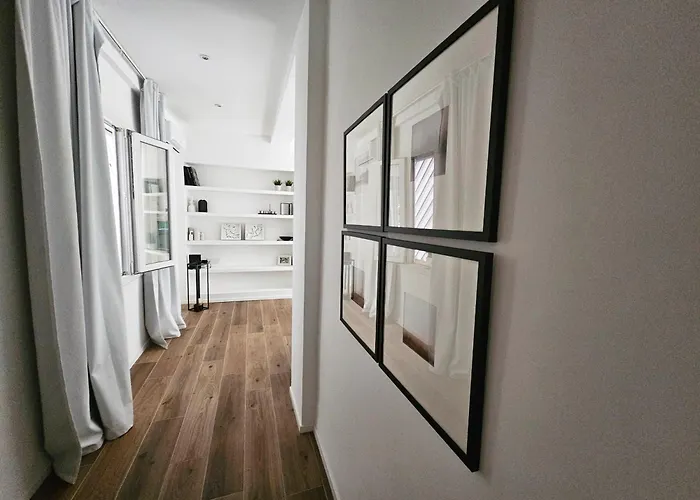 Piramide Elegance Апартаменты Рим